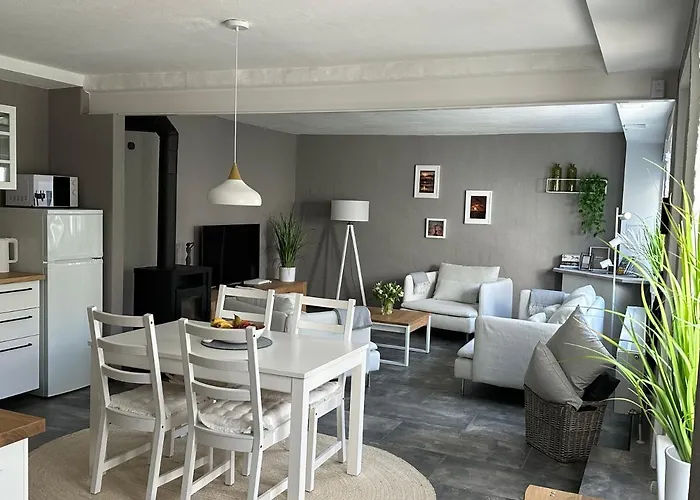 Remise-Berlin-Gruenau Your Cozy And Comfortable Home To Stay For Up To 6 People Between Mueggelsee And Berlin City